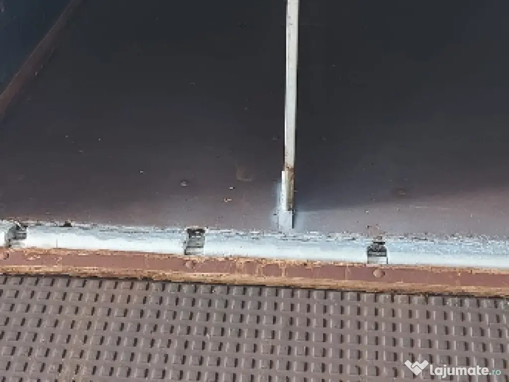 🚜 Remorcă pentru animale de vânzare