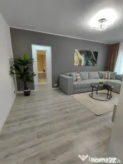 Mută-te Imediat! 3 Camere Micro 16 – Renovat, Mobilat,...