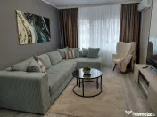 Mută-te Imediat! 3 Camere Micro 16 – Renovat, Mobilat,...