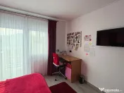 Dormitor pt. fetite ca nou