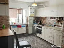 Apartament de 3 camere, decomandat, 73mp, zona Calea Doro...