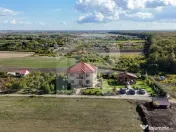 Refugiu la marginea padurii — 2822 mp de liniste in Cocani 