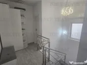 Vila lux 4 camere cu panouri solare in Chiajna 