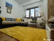 2 camere decomandat - pozitie excelenta -> Zona Unirii, Metr 