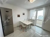 Apartament 3 camere balcon parcare zona Calea Cisnadiei 