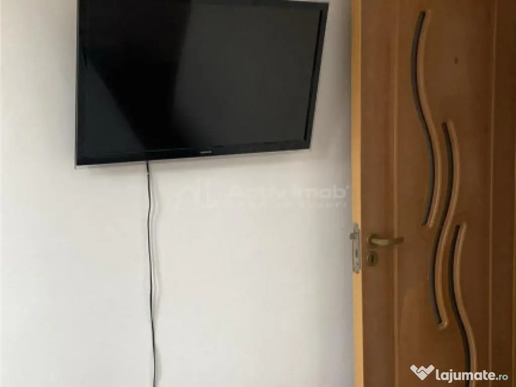 Apartament 2 camere - Hala Traian - 50mp - etaj 2 - balcon i