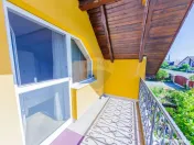 Casă cu 7 camere, 10 ari de vânzare la drumul principal... 