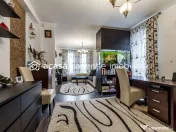 Casă 2 dormitoare în Westfield | 387 mp teren | P+M | c... 