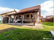Casă 2 dormitoare în Westfield | 387 mp teren | P+M | c... 