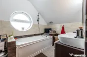 Casa este gata. Curtea este gata. Tu trebuie doar să te ... 