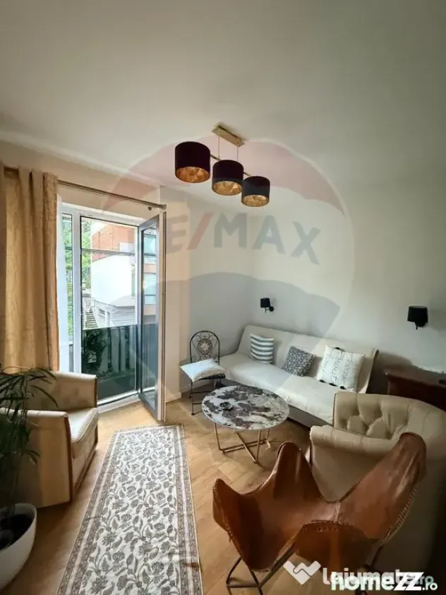 Casă de închiriat | 4 camere | Rooftop 60 mp | Andrei M...