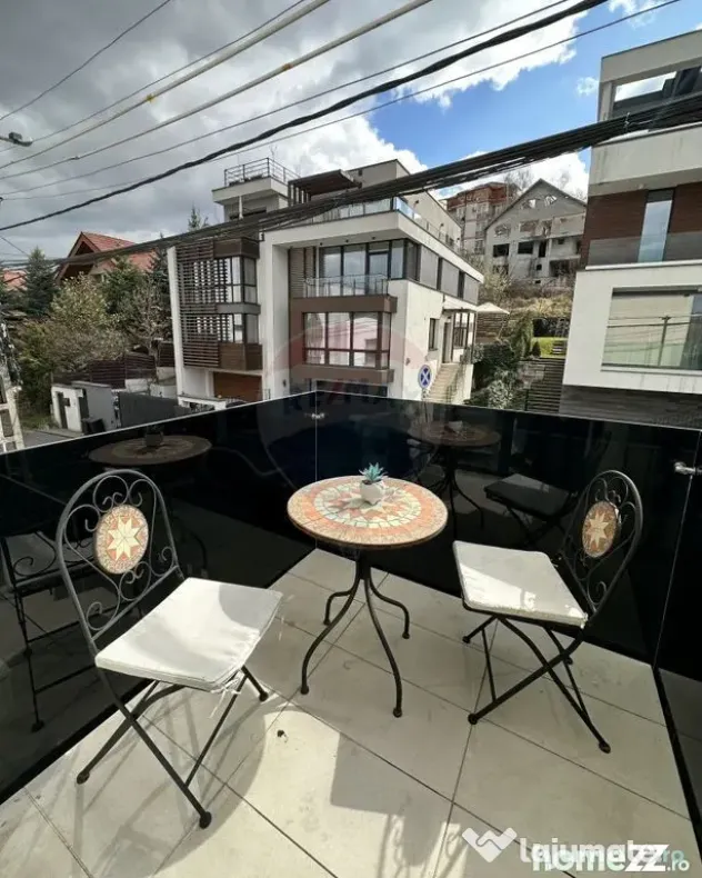Casă de închiriat | 4 camere | Rooftop 60 mp | Andrei M...