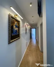 Vilă exclusivistă de închiriat în Andrei Mureșanu 