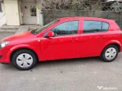 Opel Astra H roșu 