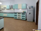 Rezidenta 4 camere,in farmec istoric, vedere Tampa,cu beci s 