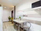 Apartament 3 camere, 2 băi, 2 parcări de vânzare zona ... 