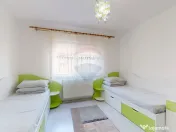 Apartament 3 camere, 2 băi, 2 parcări de vânzare zona ... 