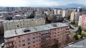 Apartament 3 camere, 2 băi, 2 parcări de vânzare zona ... 