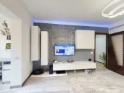 Apartament 3 camere, 2 băi, 2 parcări de vânzare zona ... 