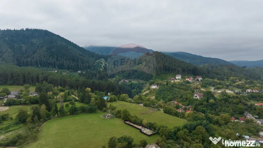 Proiect autorizat (AC) pentru constructia a 6 vile indivi... - Sacele (Brasov)
