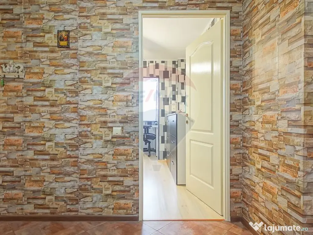 COMISION 0 | Ap 3 camere decomandat | Mobilat Utilat | Triaj