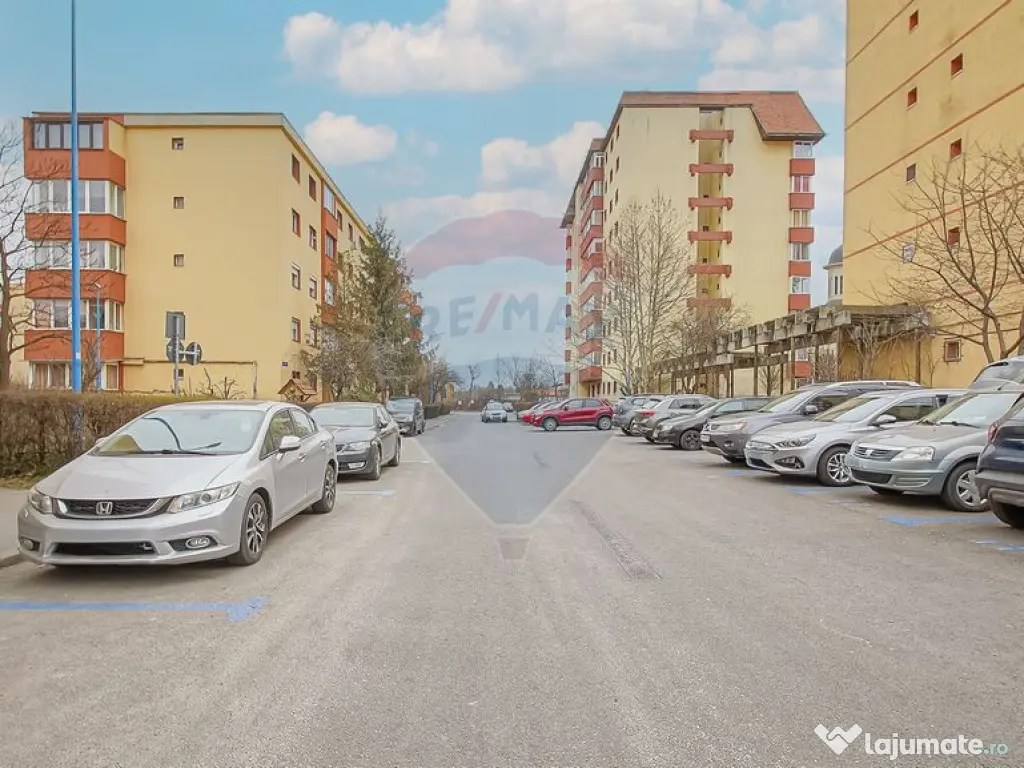 COMISION 0 | Ap 3 camere decomandat | Mobilat Utilat | Triaj