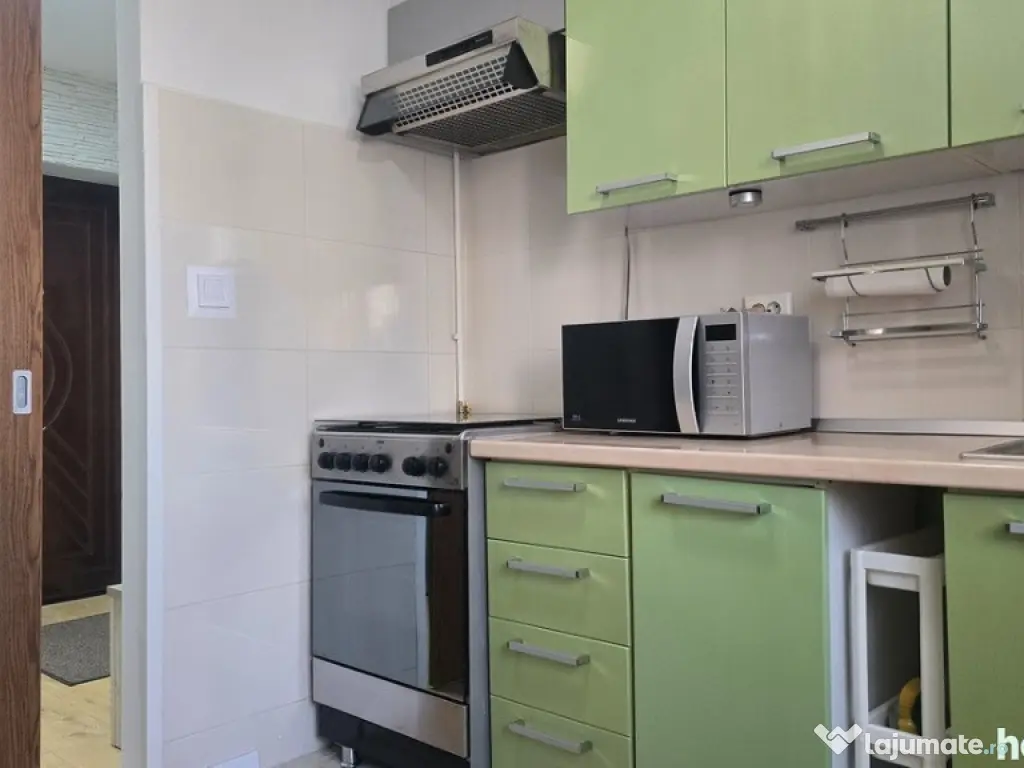 Apartament 3 camere in Deva, zona Piata- Kogalniceanu, et 1