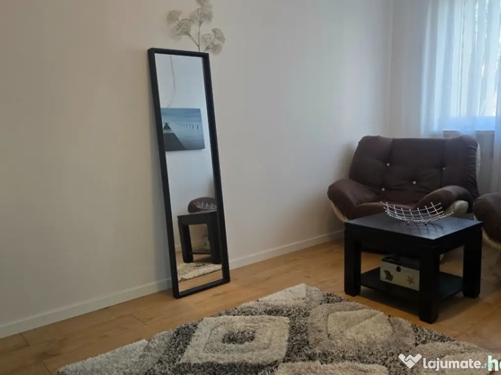 Apartament 3 camere in Deva, zona Piata- Kogalniceanu, et 1