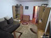 Apartament cu 3 camere de vanzare in Campina 