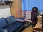 Apartament cu 3 camere de vanzare in Campina 