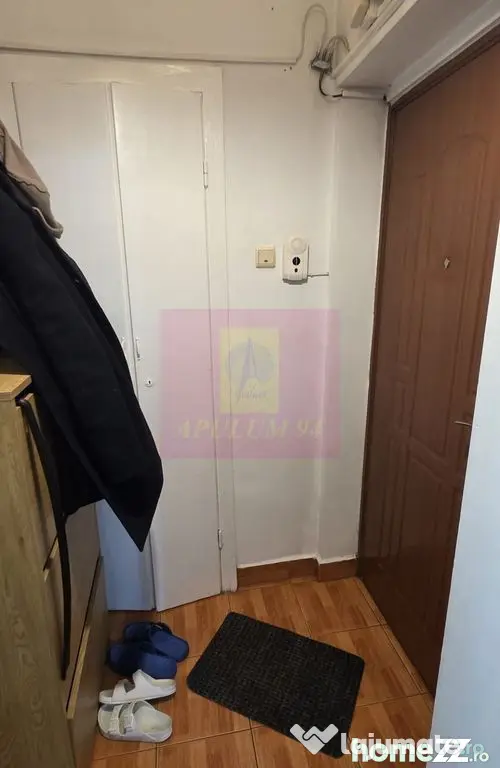 Apartament cu 3 camere de vanzare in Campina - Campina (Prahova)