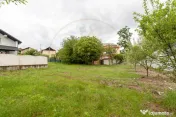 Teren Gavana locatie excelenta langa padure si facilitati ca 