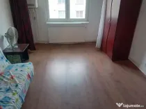 Garsoniera Maratei 24mp etaj 3 renovata centrala termopan baie cu dus