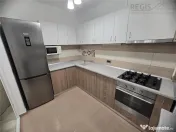 Apartament 3 Camere Zona Coresi 