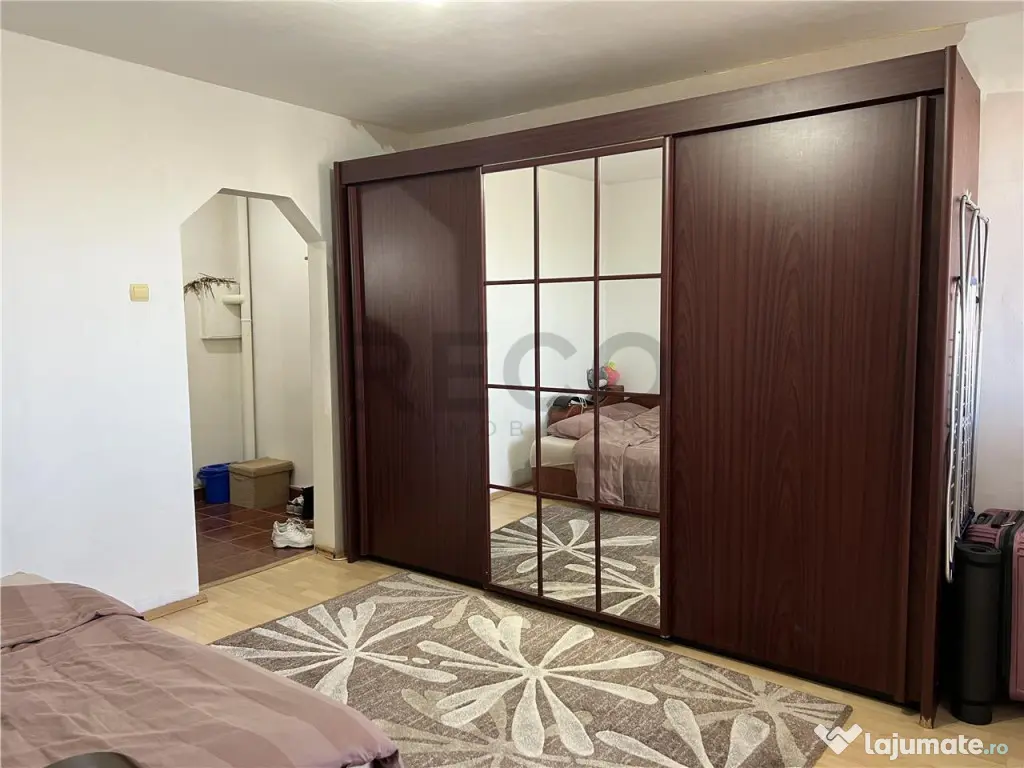 RECO garsoniera mare in Decebal