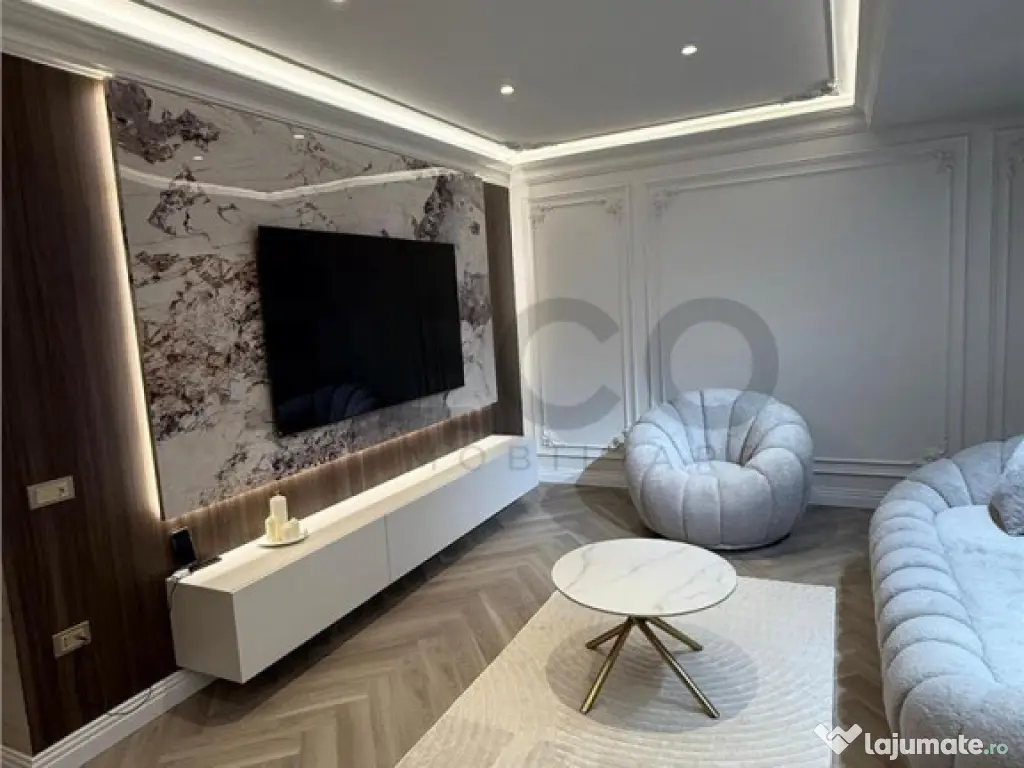 Apartament cu 3 camere ultralux, 83 mp, NOU, zona centrala