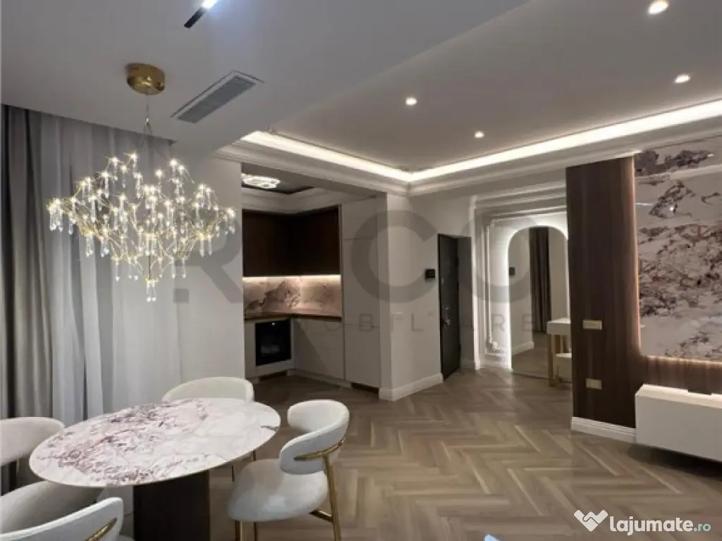 Apartament cu 3 camere ultralux, 83 mp, NOU, zona centrala