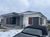 RECO Casa 3 camere Santandrei de închiriat 