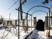 RECO . Casa in Cetariu cu teren generos 1600mp 