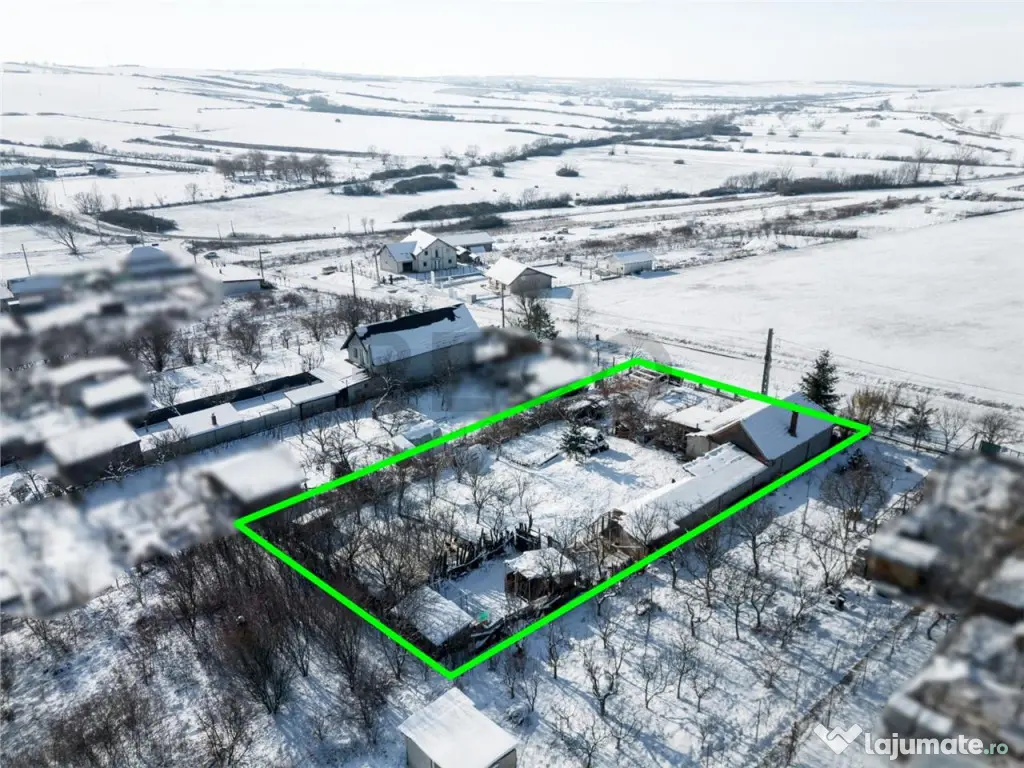 RECO . Casa in Cetariu cu teren generos 1600mp