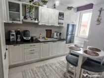 Apartament 2 camere de vânzare – zona Primo, mobilat și