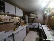 Proprietate versatila cu doua locuinte si teren 1600 mp, in 