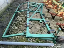 Utilaj combinator tractor