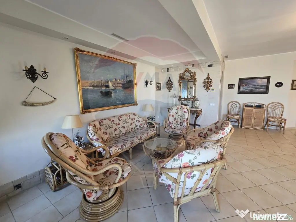 DE VANZARE Apartament cu 4 camere în Mamaia Nord
