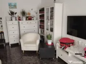 Tomis 1, apartament cu doua camere decomandate. 