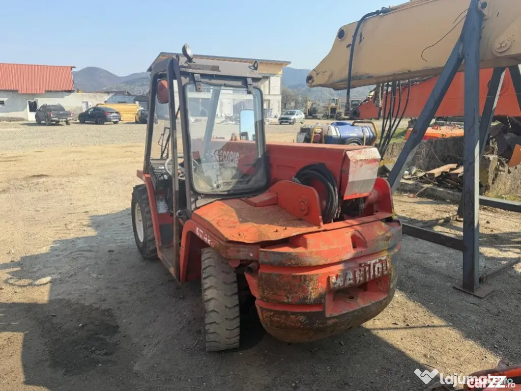 Dezmembrez incarcator Manitou BT 420 Buggiscopic