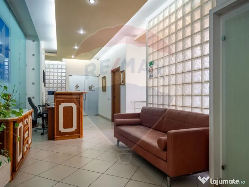 DE INCHIRIAT Spațiu comercial Bd. Unirii – 1335 mp