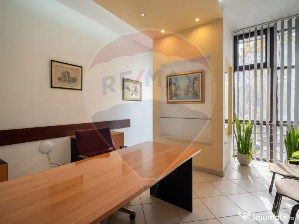 DE INCHIRIAT Spațiu comercial Bd. Unirii – 1335 mp