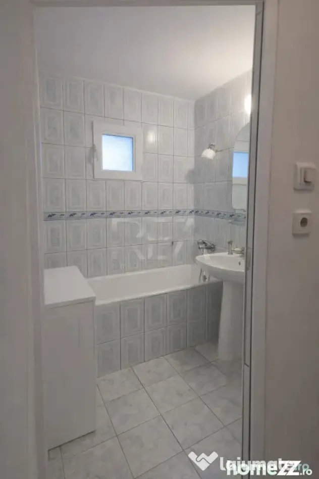 3 camere Pantelimon, et. 2, an 1980, 70 mp, boxă - Bucuresti (Bucuresti-Ilfov)