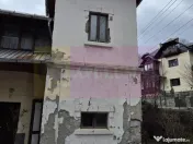 Etaj vilă istorică de vânzare în Sinaia – Zona Furnica 